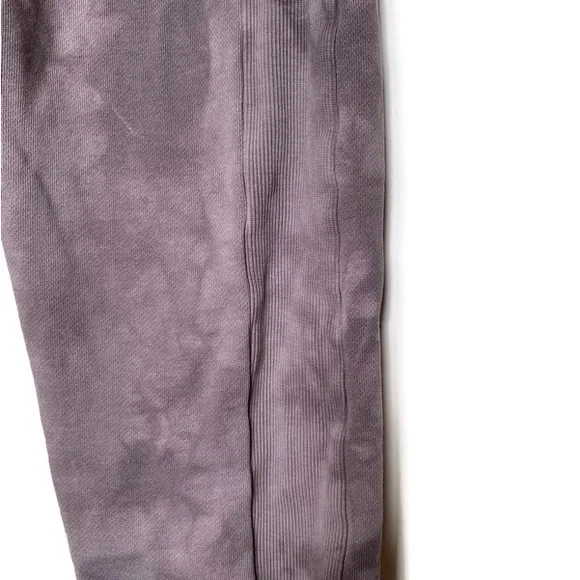 TNA Aritzia Mid-rise Fleece Purple Wash Cozy Boyfriend Sweatpant Jogger … - Picture 4 of 6